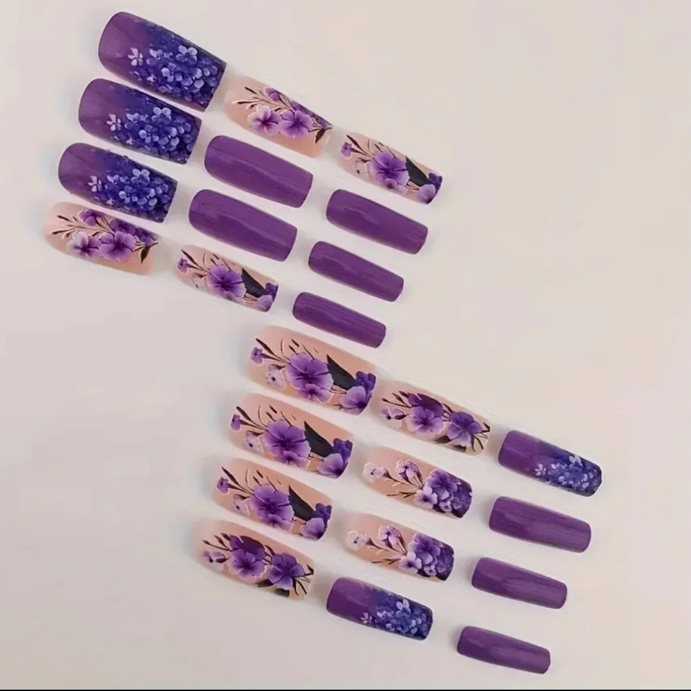N/A 24 pieces